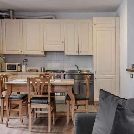 Appartement Le Finestre Sul Duomo à Trente Extérieur photo